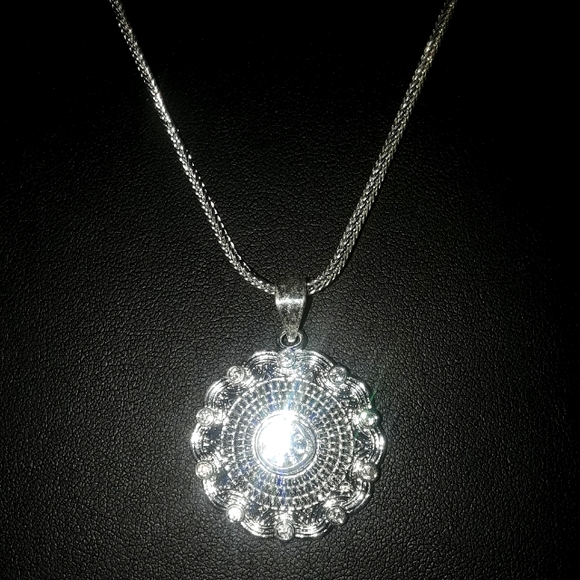 3.86CT White Diamond Pendant with a Sterling Silver Unisex Necklace - Picture 1 of 4